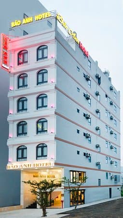 Bàn giao hệ thống camera, tổng đài nội bộ & WiFi khách sạn Bảo Anh